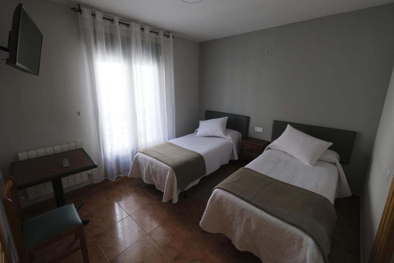Hostal Restaurante Goya 佩德拉希塔 外观 照片